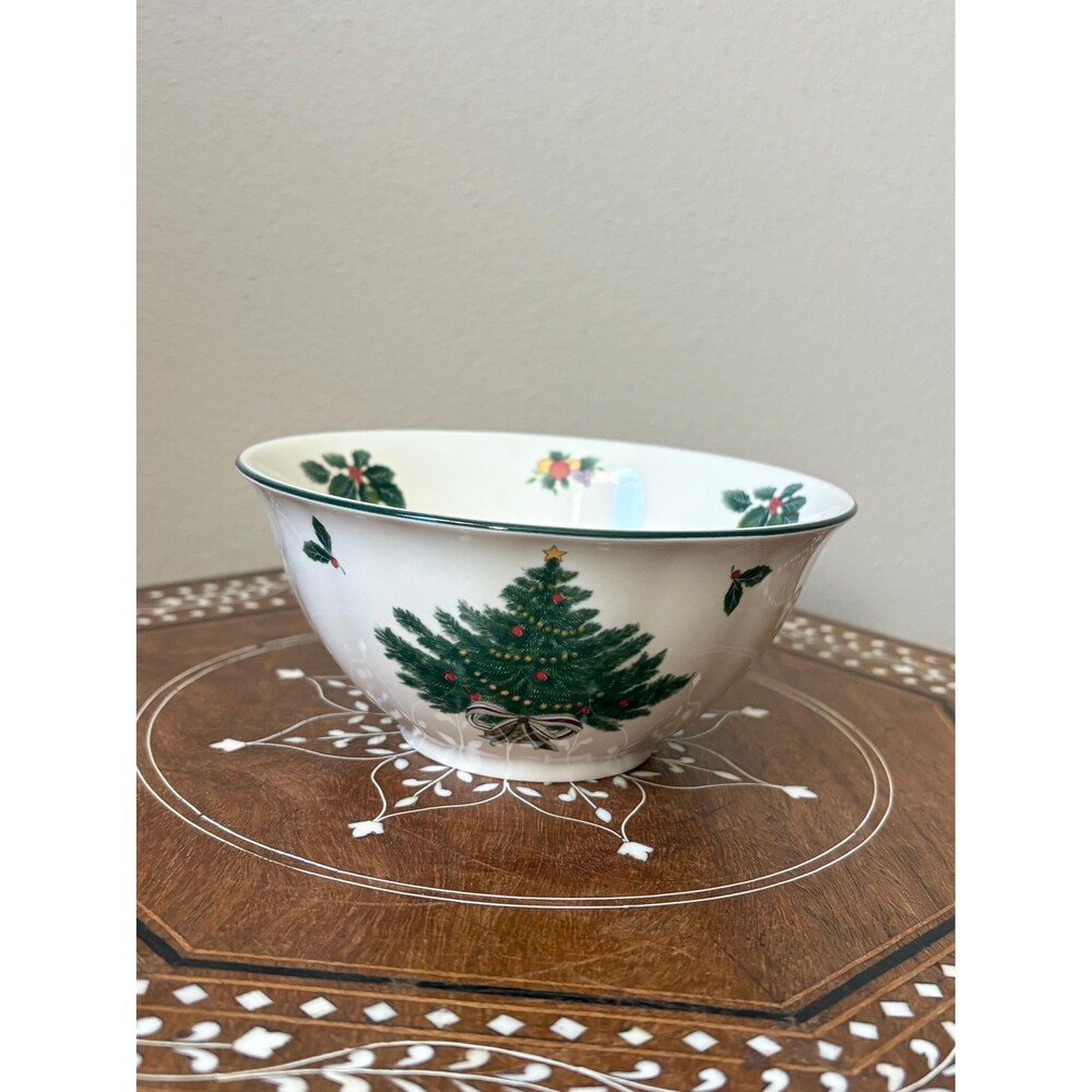 Vintage Mikasa Heritage Candy/Nut Bowl ‘Christmas Story’